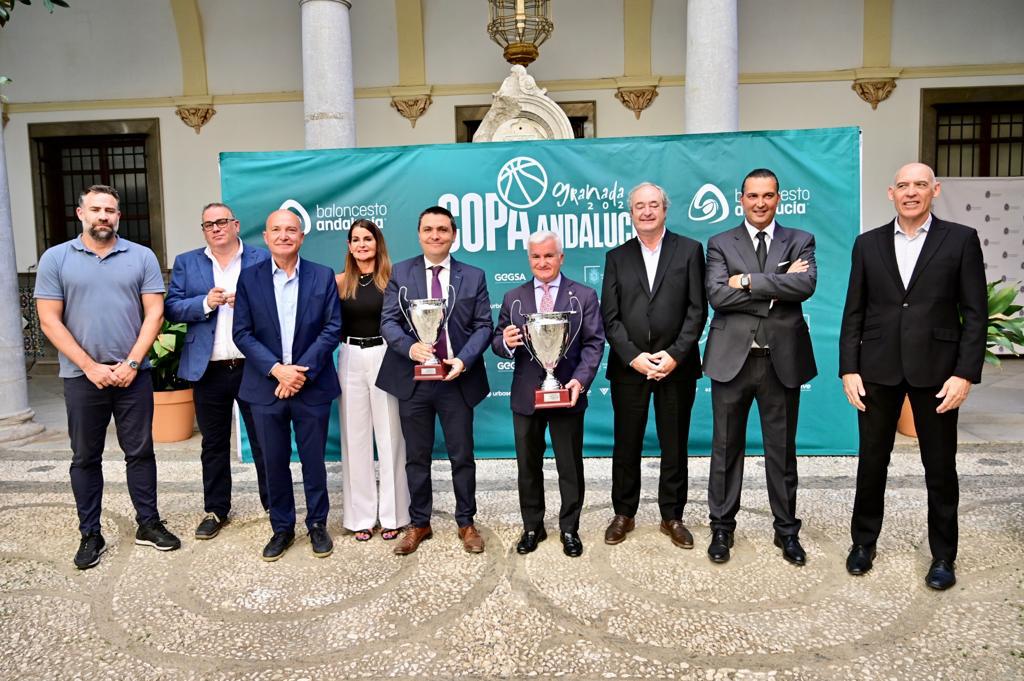 COVIRAN Y UNICAJA DE MÁLAGA SE DISPUTAN LA COPA DE ANDALUCÍA DE ...